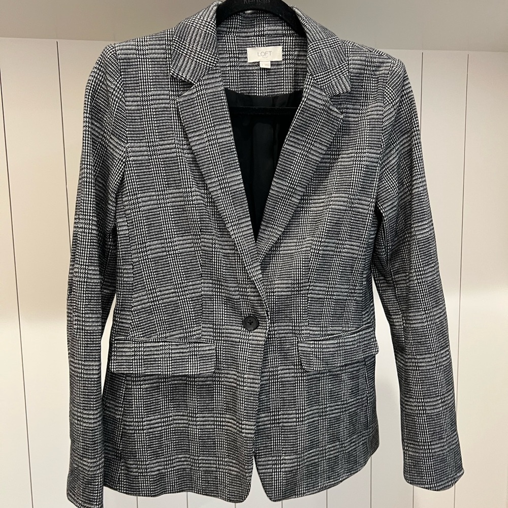 Ann Taylor Loft Blazer